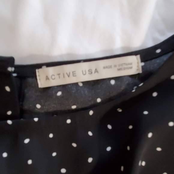 Tops - Picture 8 of 8